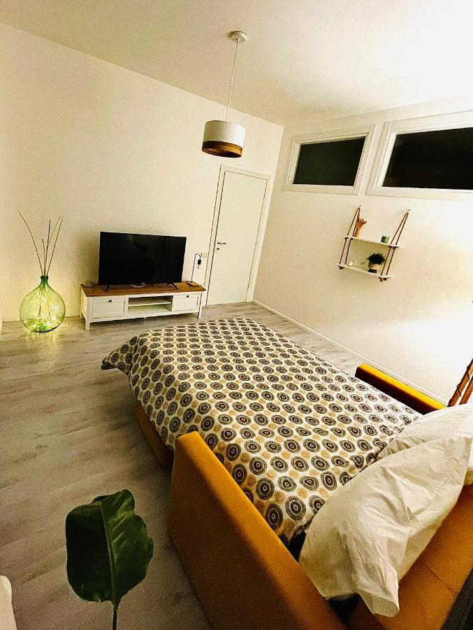 The Mule Apartment Матера Экстерьер фото